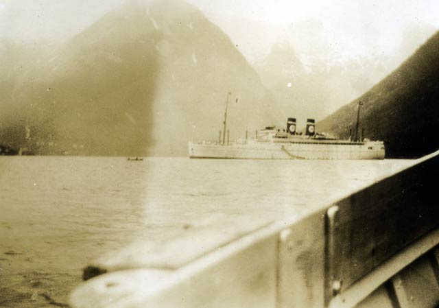 Steamer visiting a Fjord?