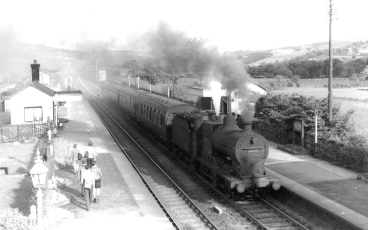 44606 at Bamford railway station in the 1950s