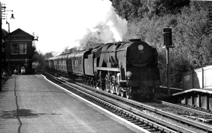 34012 Launceston passing Chelsfield in 1961